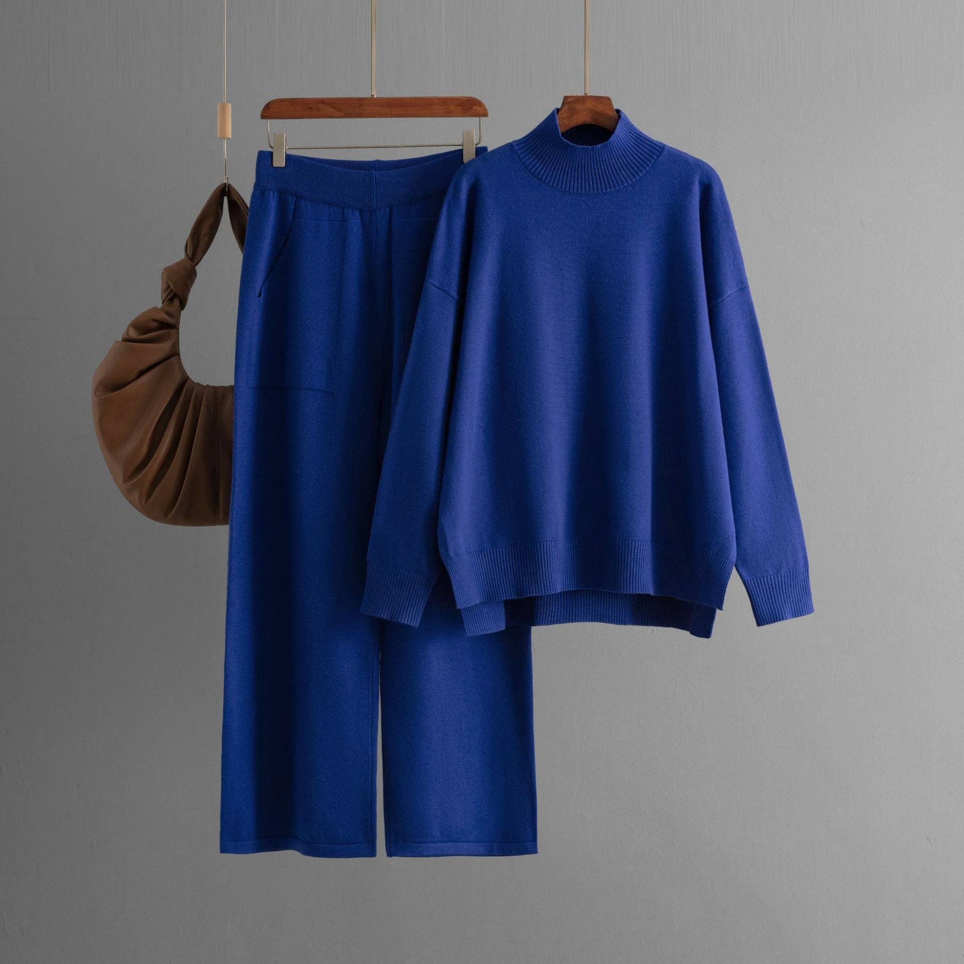 Marayn - Wholesale Lounge Set - Women's - Chic Knit Set Modern Style Cozy Comfort1