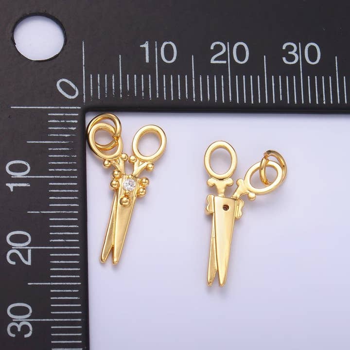 Aim Eternal – Engroshandel Vedhæng/charm – Mini 24K Guld Fyldt Mikrobelagt Saks Charm M-3182
