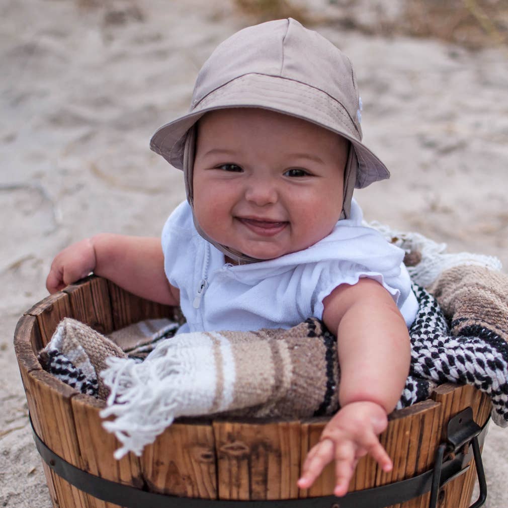 Huggalugs - Wholesale Bucket Hat - Kids - Tyrolean Sand Hat With Chinstrap Baby & Toddler SALE3
