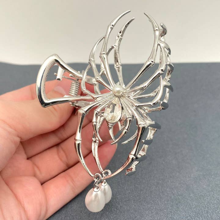 Mio Queena – wholesale Hair clip – Women’s – Gothic Large Spider Hair Claw Clips - GT