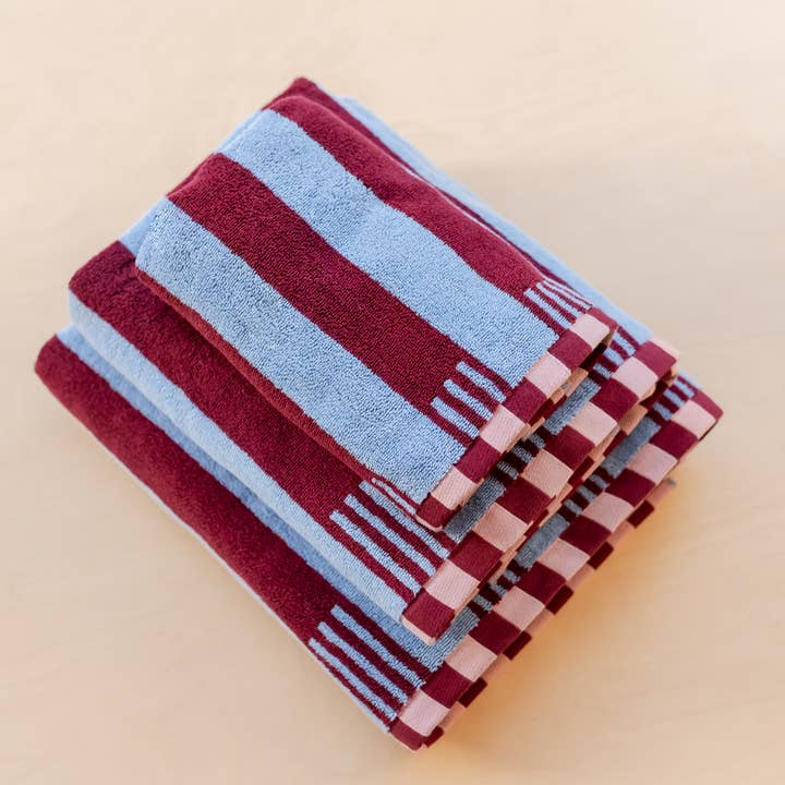 TBCo - Wholesale Bath Towel - Cotton Towels in Blue Stripe