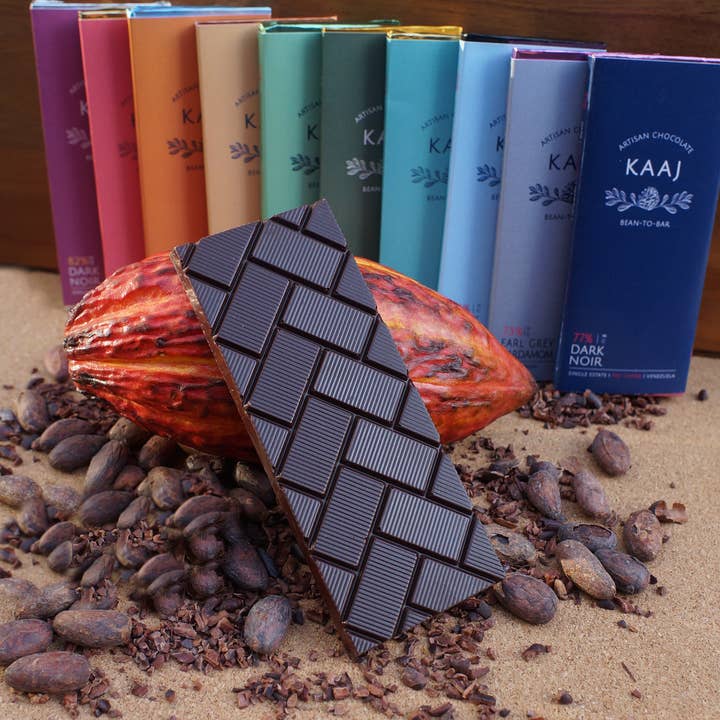 Kaaj Artisan Chocolate - Wholesale Chocolate Bar - Saffron & Pistachio 75%
Dark4