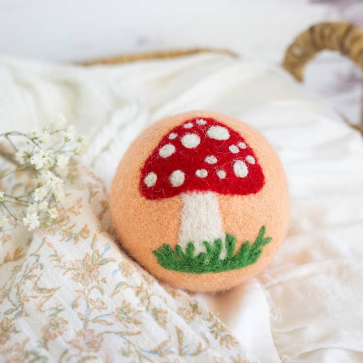 Friendsheep - Wholesale Dryer Balls - Enchanted Mushrooms