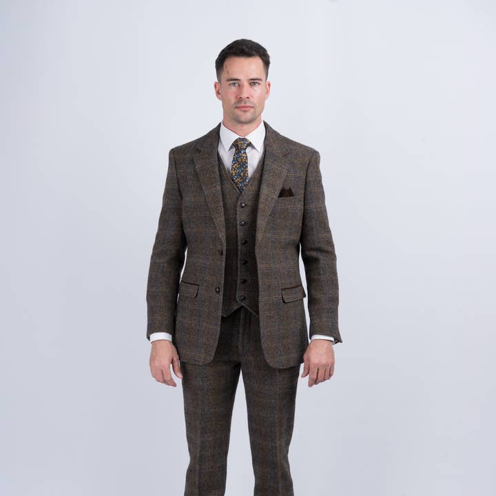 Brune jagttweedbukser & -bukser for engroshandel hos Celtic Tweed