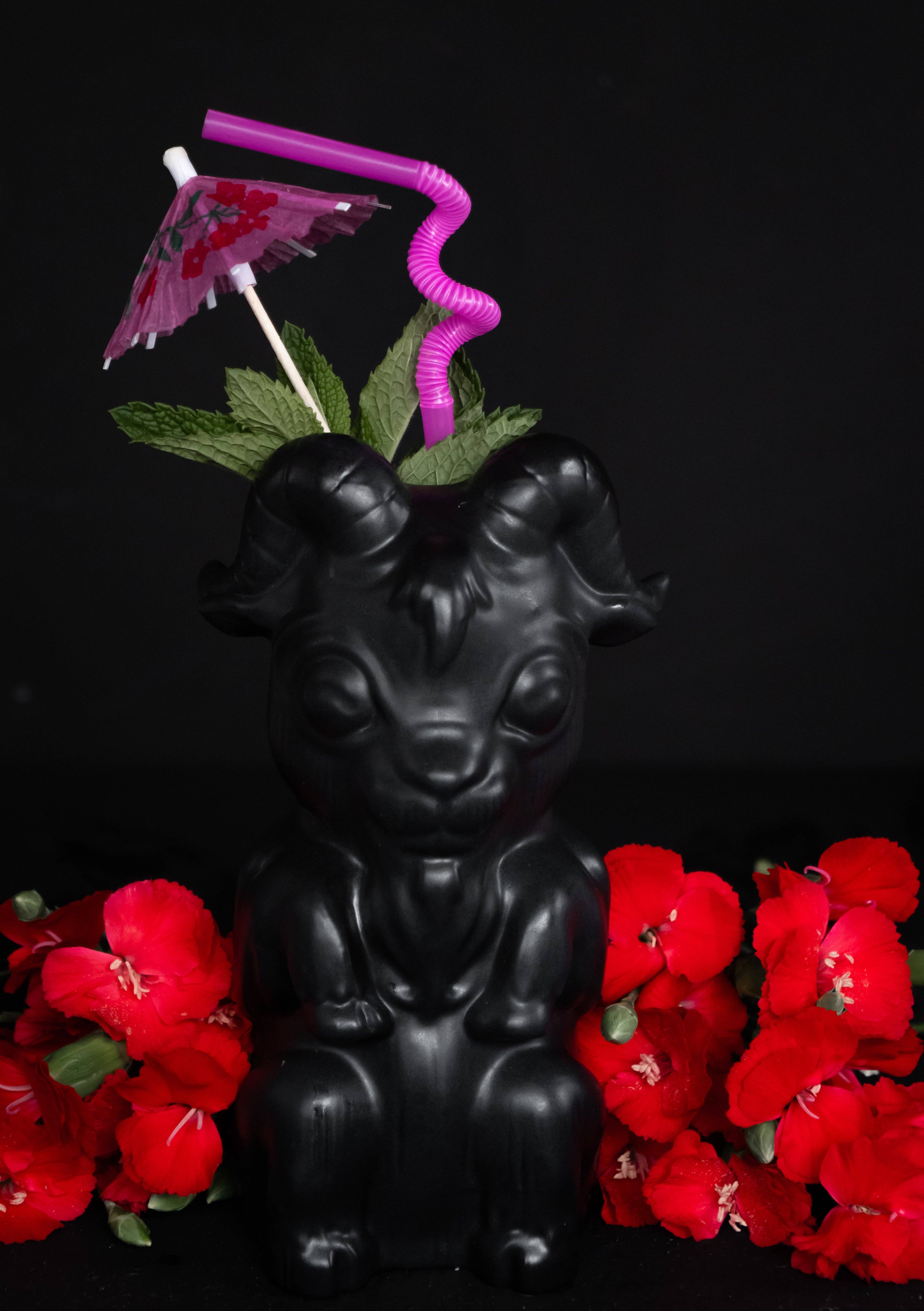 The Pickety Witch - Venta al por mayor Taza - "Disfruta Deliciosamente" Taza Tiki Kid Phillip1