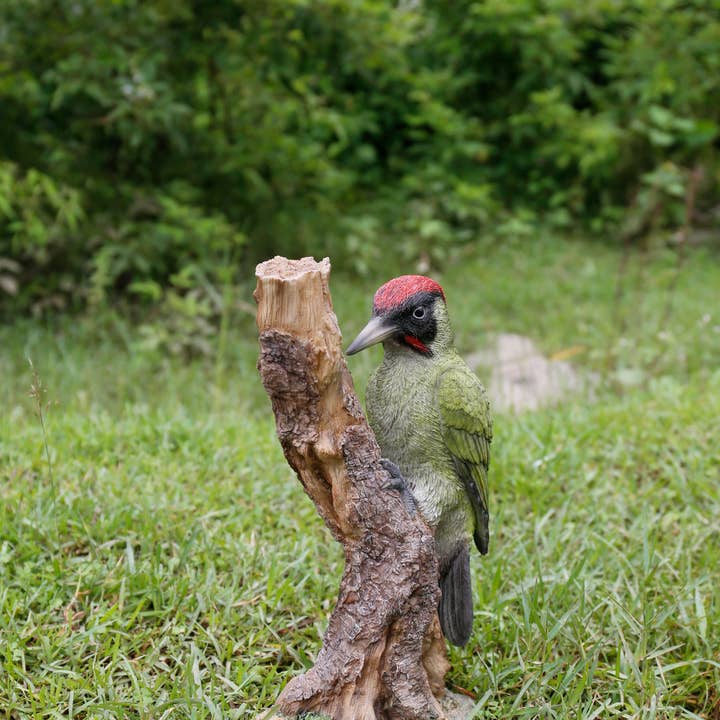 Woodpecker On Stump Statue for wholesale by Hi-Line Gift Ltd.