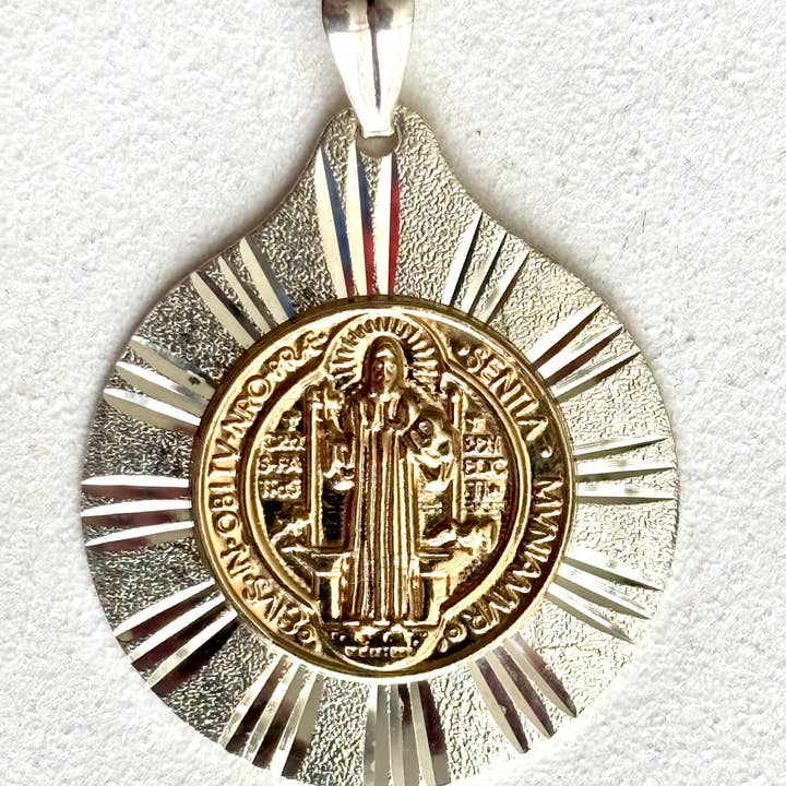 Saint Benedict Medaljong silver 925 och guld 10k - 35 mm för wholesale av QURI