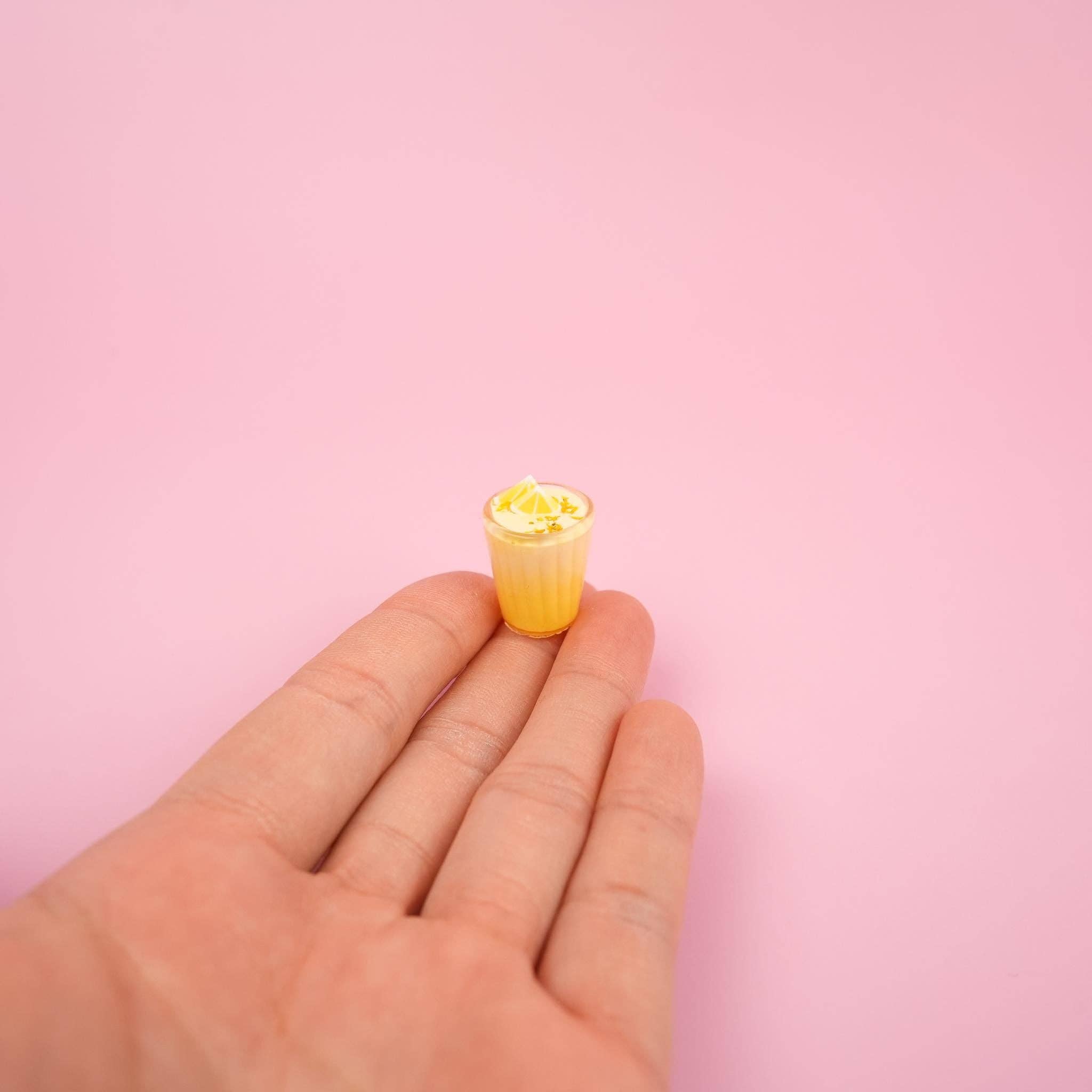 Mini Story Co - Wholesale Lapel Pin/Button - Refreshing Beverage Pin | Soft Drinks Accessory7