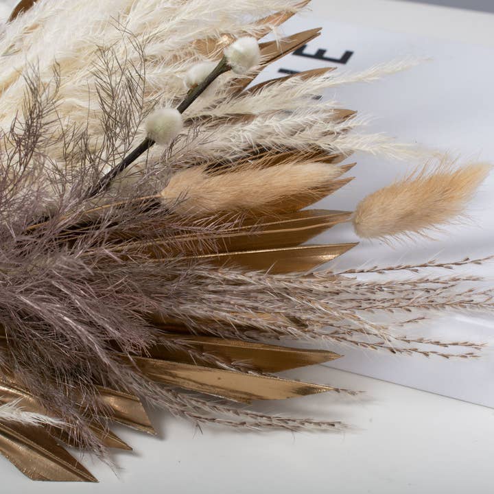 pampas studio uk - Wholesale Dried/Pressed Flowers - 'Golden Hour’ Special Edition Posy3