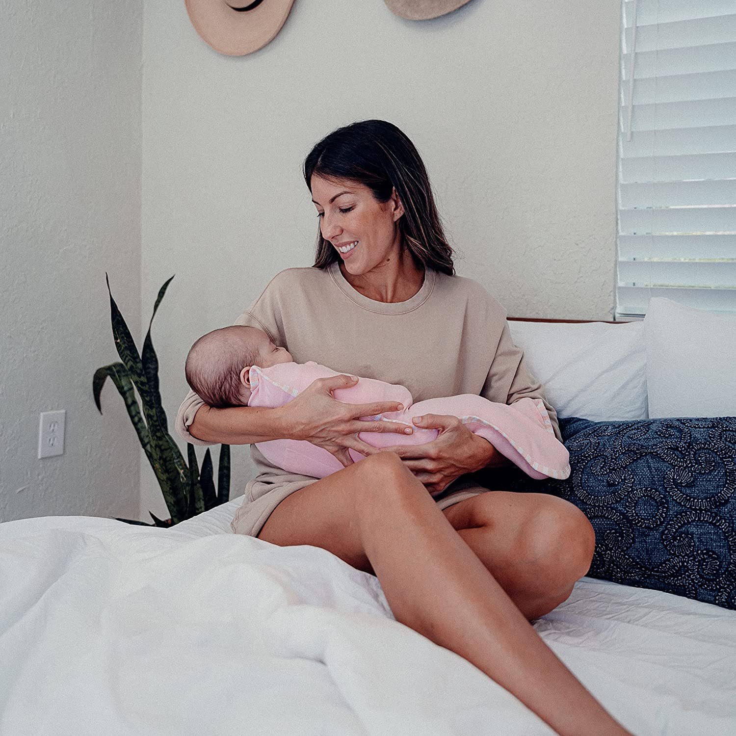 Comfy Cubs – Swaddle - Bebé por atacado – Conjunto de 2 Mantas Swaddle com Fecho Fácil da Comfy Cubs16