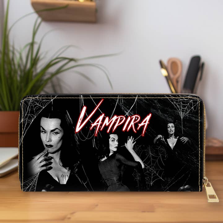 Vampira Wallet and other Purchase Wholesale tornozeleiras de aço inoxidável. Free Returns & Net 60 Terms on Faire trending on Faire.