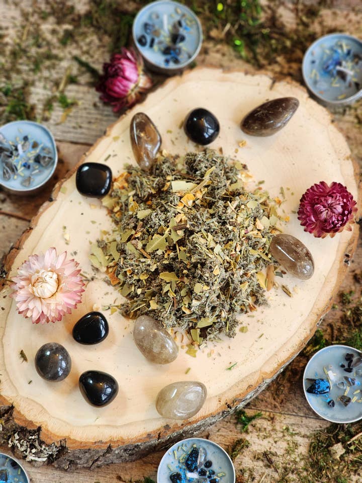 Miscela Erboristica Sfusa – Strega Via per la vendita all'ingrosso da parte di Lunar Woods Apothecary