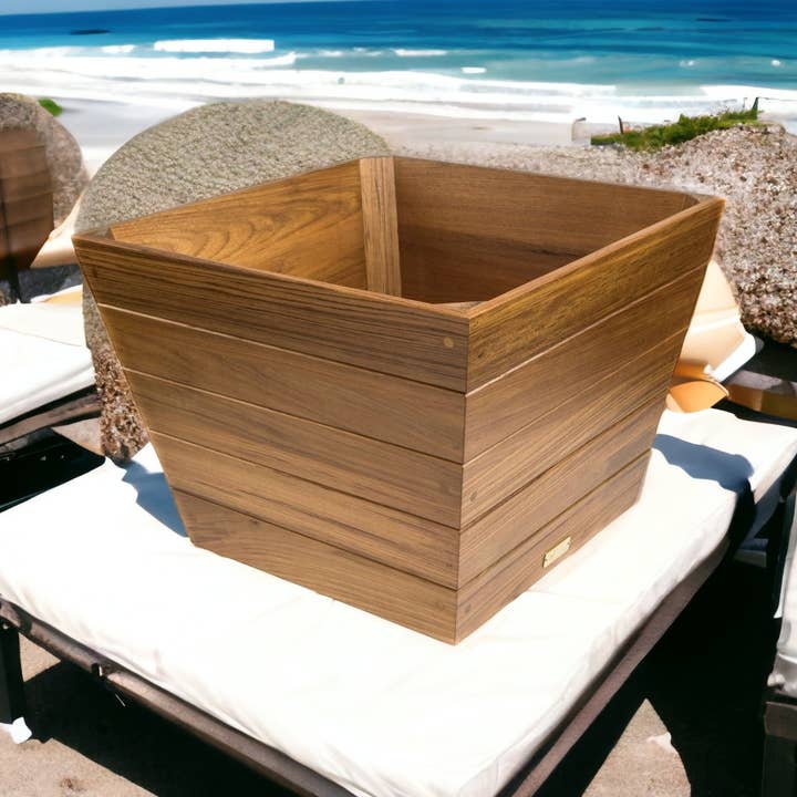 19" brauner Holz-Quadratpflanzkasten für drinnen und draußen für den Großhandel von HomeRoots