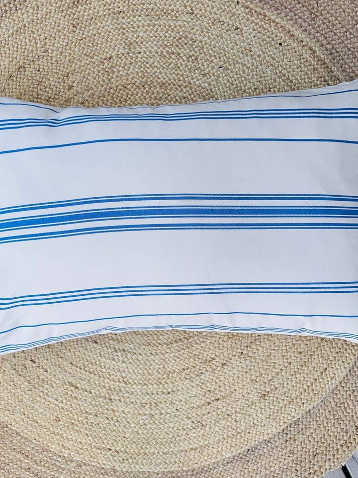 Almofadas listradas de algodão orgânico, grande azul, 60*30 por atacado de la draperie francaise