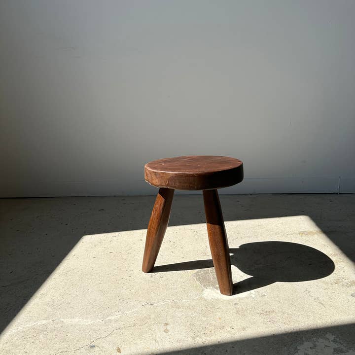 Office Objets - Wholesale Stool - Upcycled low flat teak tripod stool - Small solid brown wood stool with flat circular seat H:35cm D:30cm7