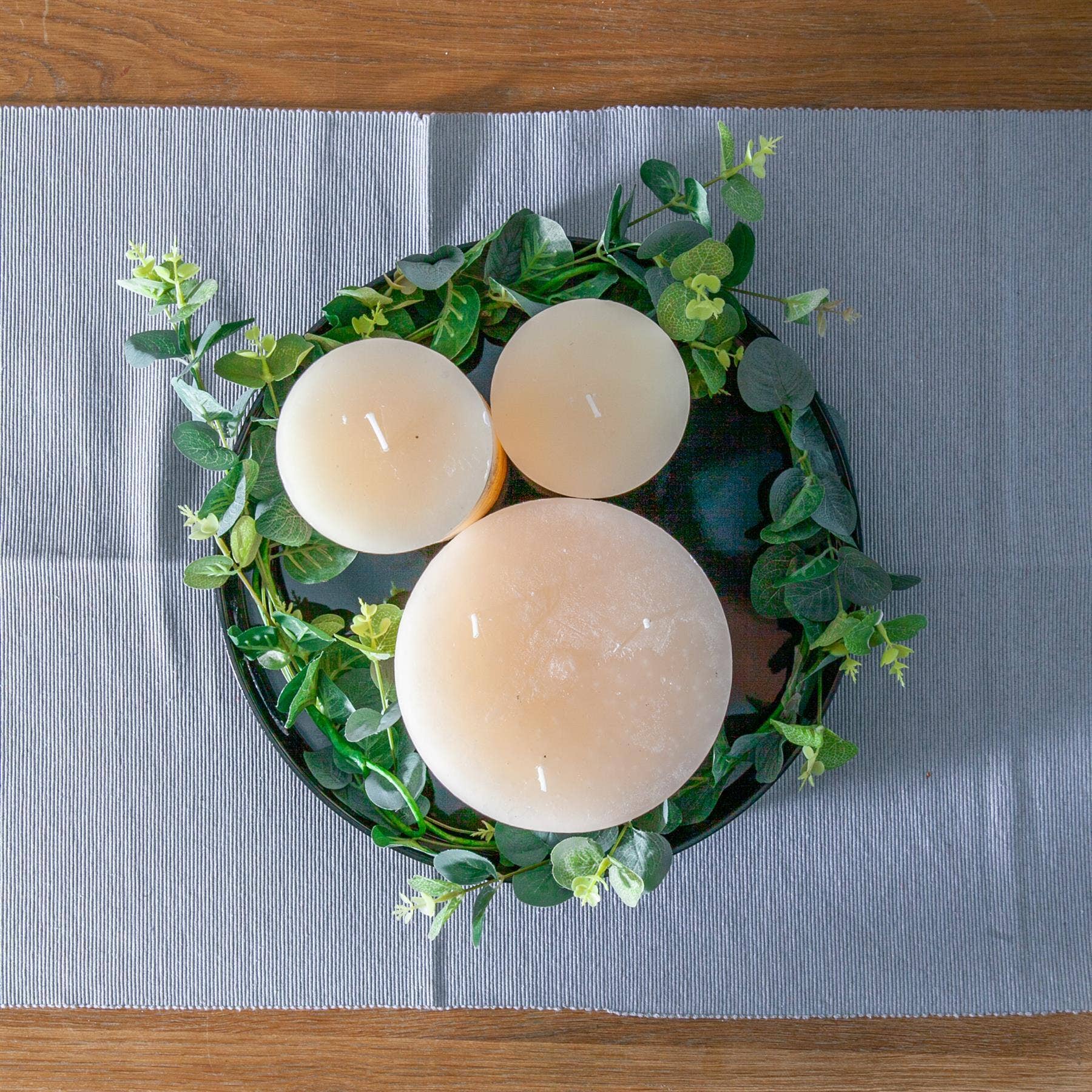 Rinkit Ltd – Engroshandel Serveringsbakke – Argon Bordservice Runde Serveringsbakke -33cm - Sort3