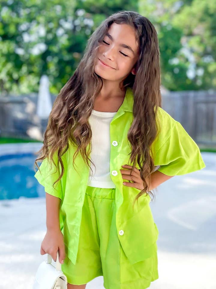 Cutie Patootie Clothing - Wholesale Top & Short Set - Kids - GKSS-23-3058B Girl's 3 pc Short Set w/ Flower Buttons
