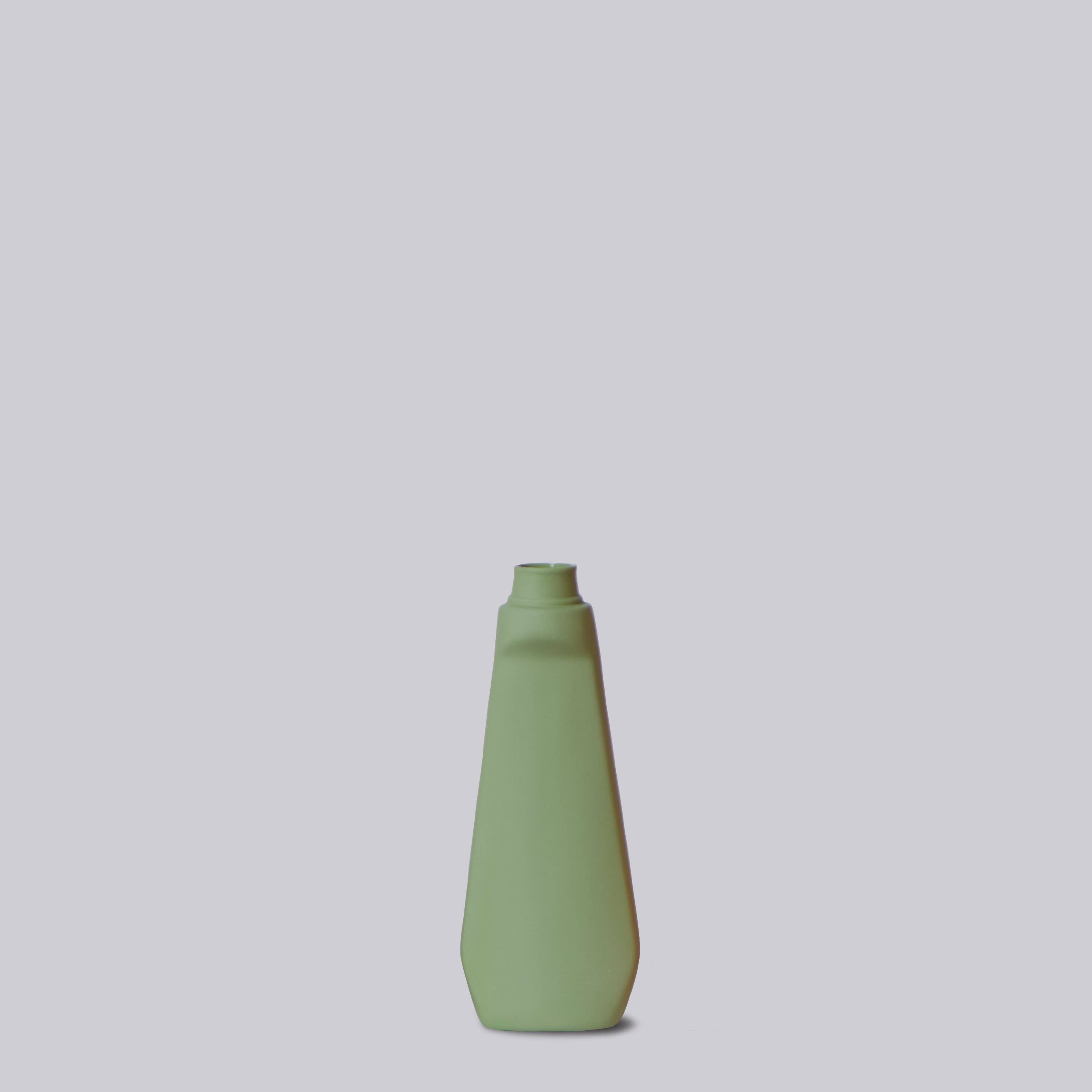 Middle Kingdom - Wholesale Vase - Matte Porcelain Lotion Bottle Vase9