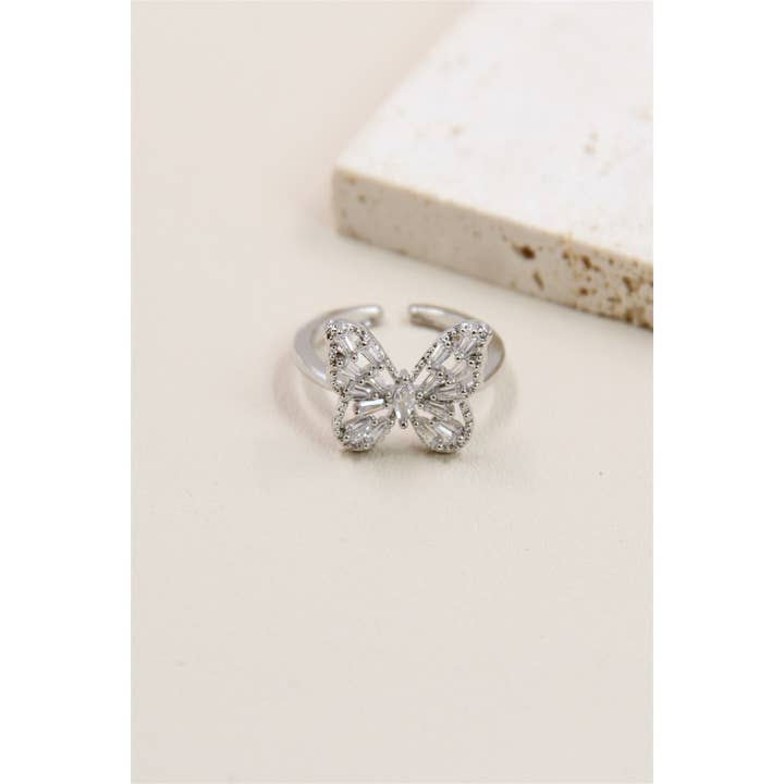 BELLISSIMA BIJOUX - Wholesale Multi-Stone Ring - Adjustable Butterfly Ring Adorned with Rhinestones in Stainless Steel