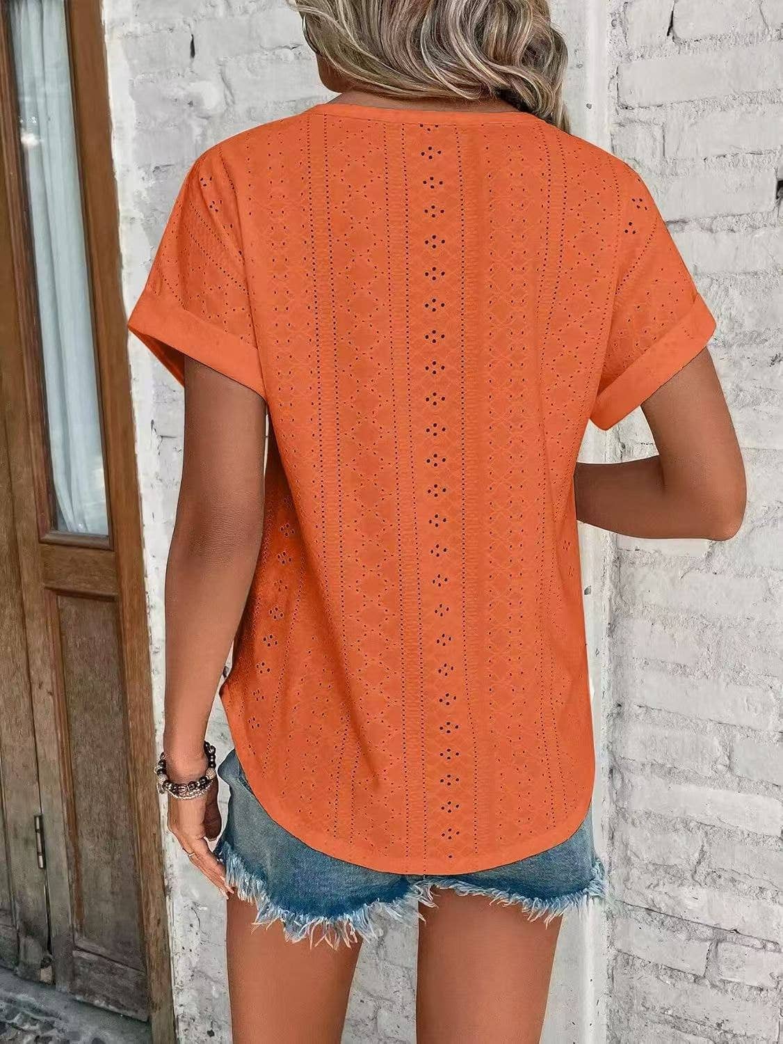 Lovesoft - Wholesale Blouse - Dames - Dames Casual Korte Mouw Shirts Effen Kleur Trendy Blouses24