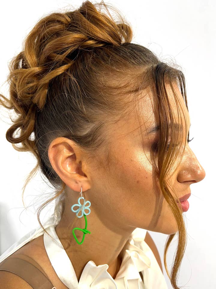 Flower earrings for wholesale by Samuel Coraux