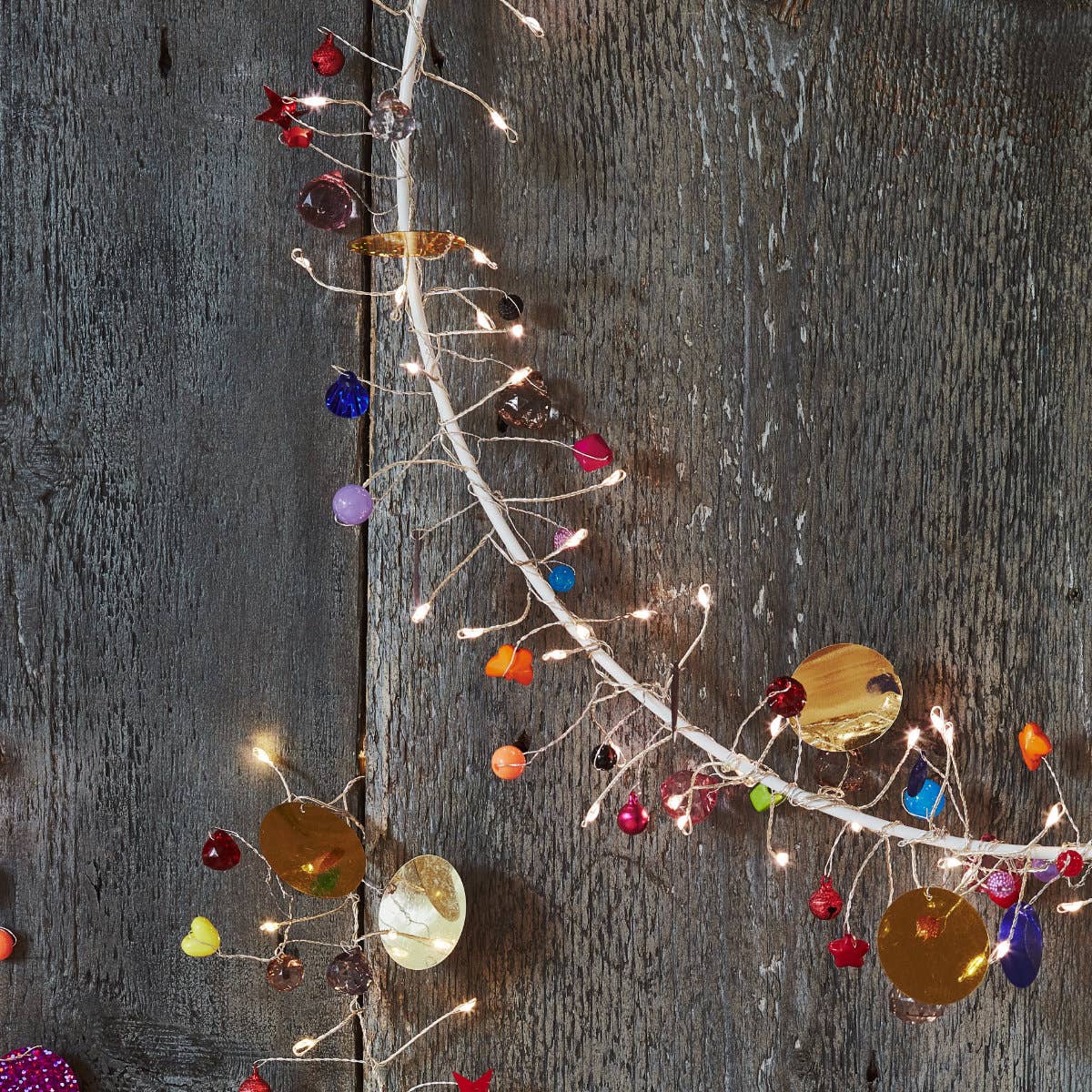 Multi Colour Folklore Circle for wholesale on Faire1