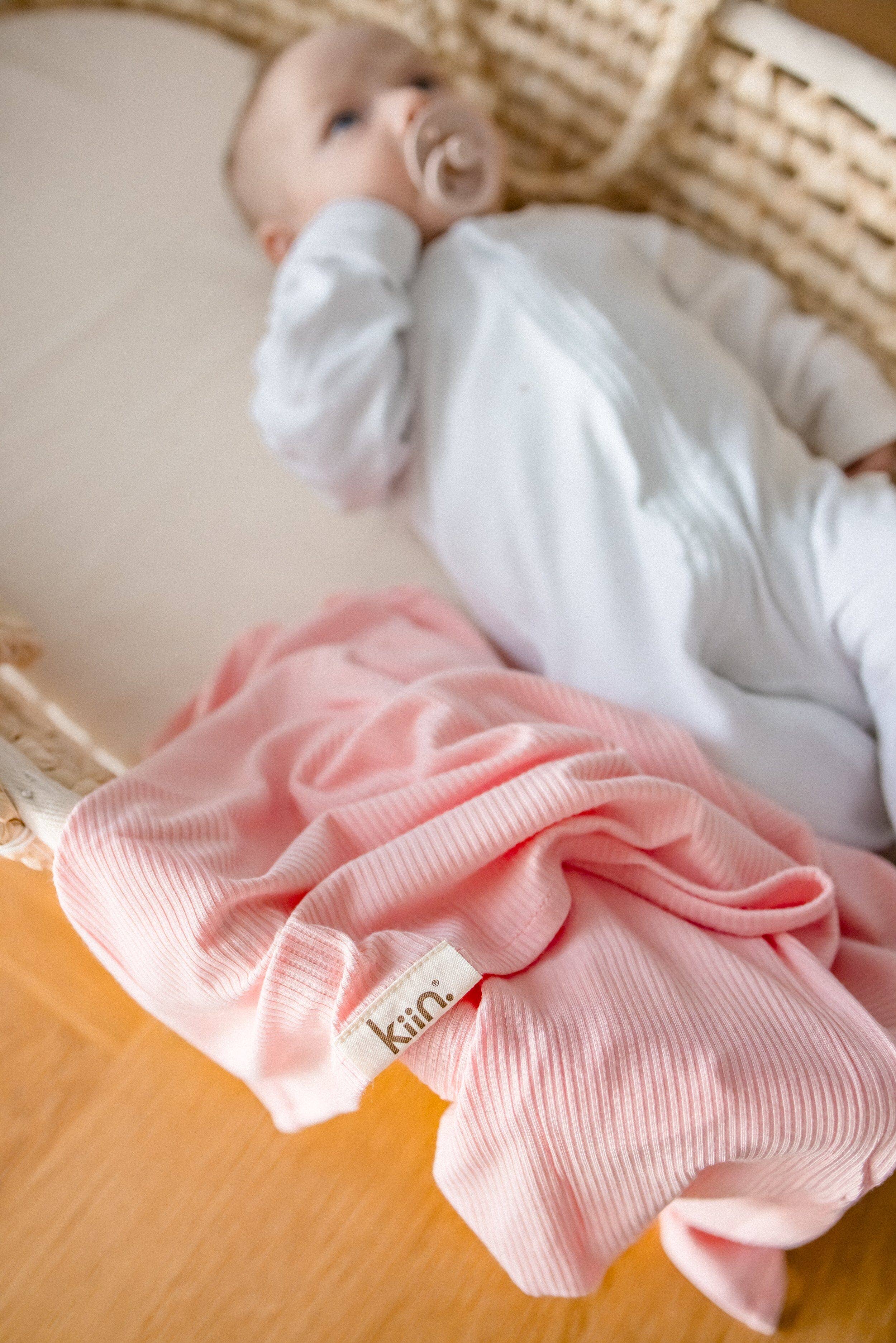 Kiin Baby - Wholesale Swaddle - Baby - Bamboo Stretch Swaddle12