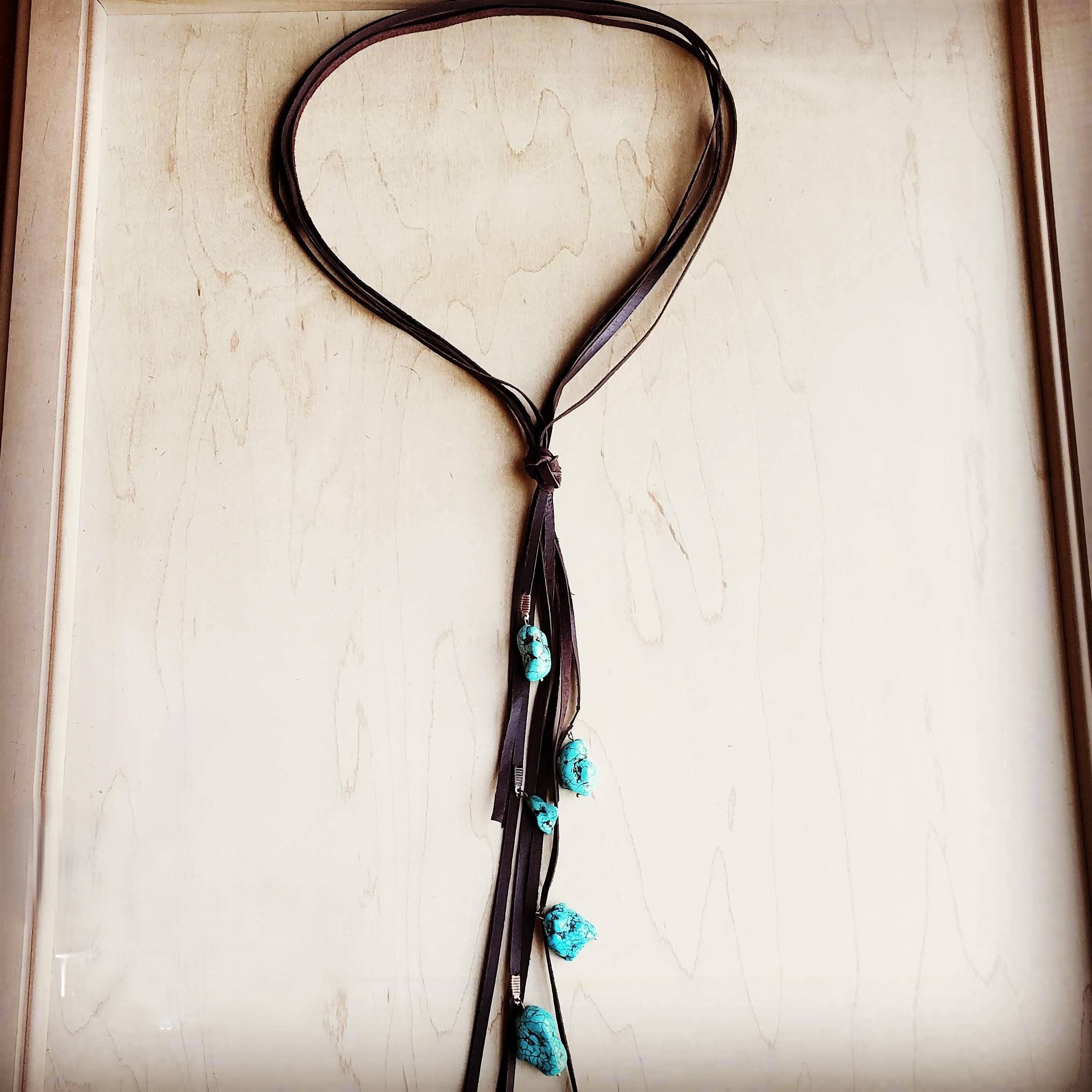 The Jewelry Junkie - Wholesale Pendant/Charm Necklace - Leather Lasso Necklace with Turquoise Accents 251r1