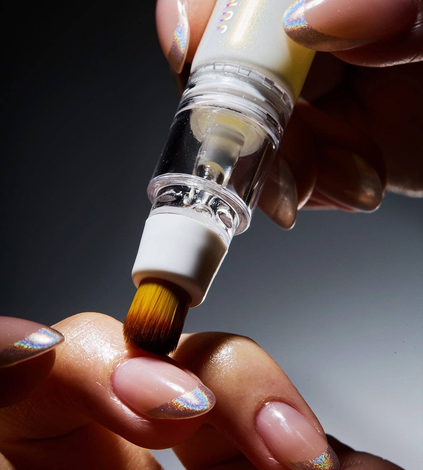 JUNOCO - Vendita all'ingrosso Olio per cuticole - Lucidalabbra per unghie e cuticole1