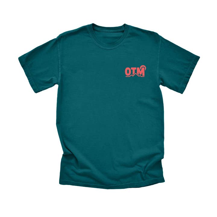 T-shirt Happy Trails pour la vente par Of These Mountains