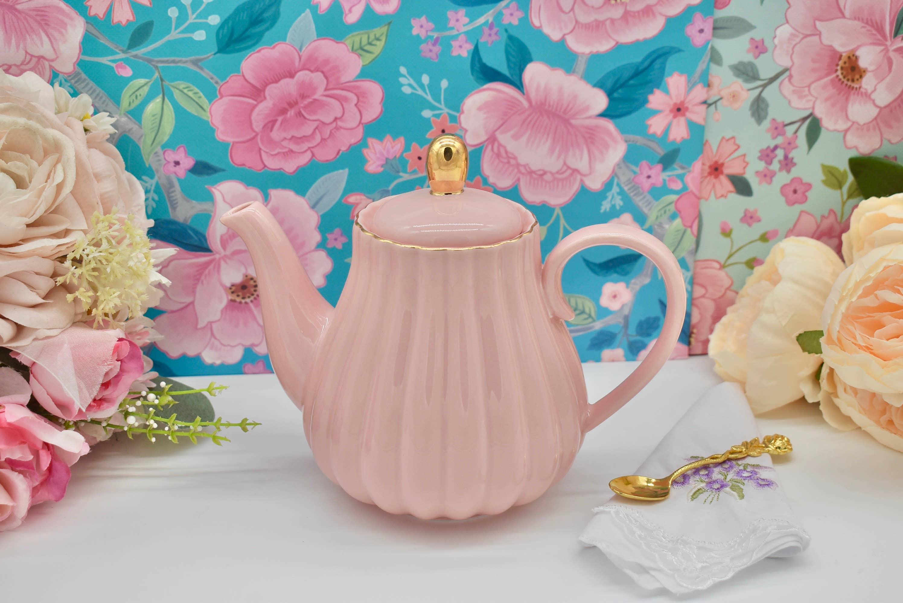 All Little Cute Things - Wholesale Tea Pot - Teapot Pink and Gold Luster Porcelain Teapot with Infuser0