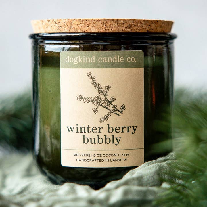 Winterbes Bubbel voor wholesale door Dogkind Candle Co