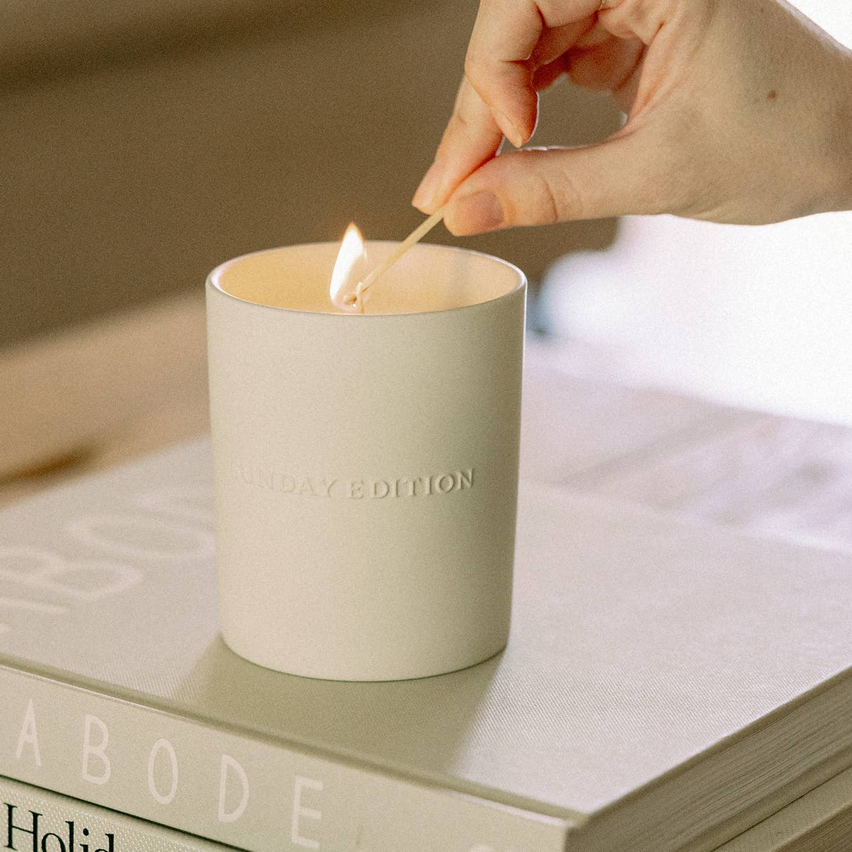 Sunday Edition - Wholesale Jar/filled candle - Nude Candle3