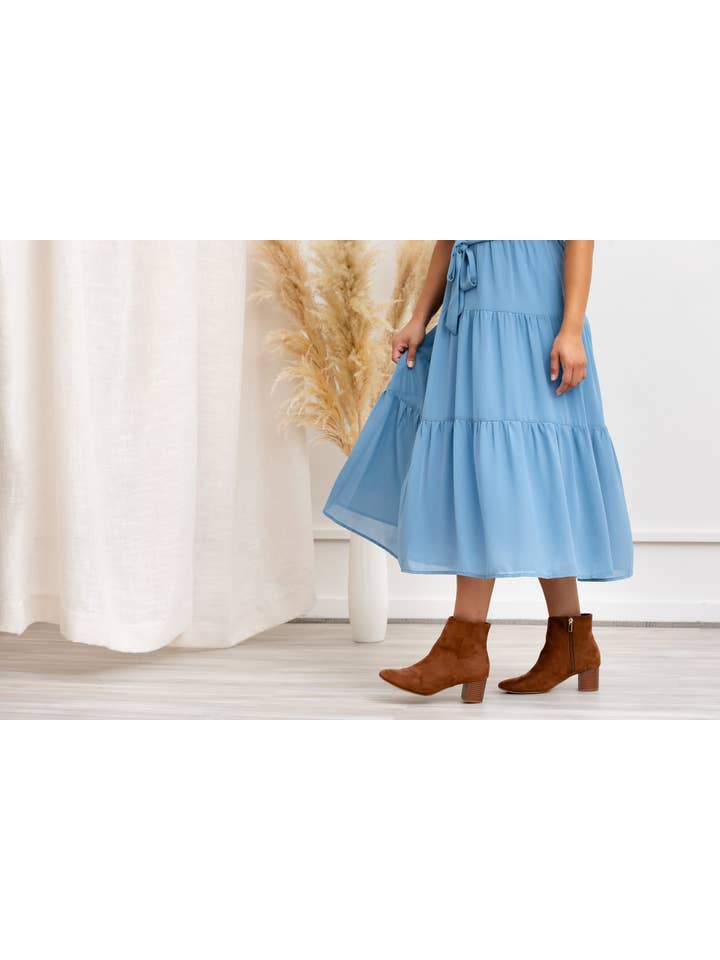 Peony Alley - Vendita all'ingrosso Vestito - Donna - Abito midi tinta unita color ambra18