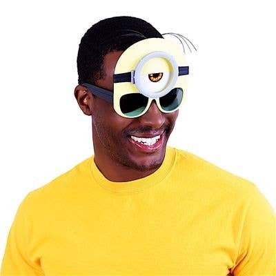 H2W dba Sun-Staches - Wholesale Sunglasses - Kids - Officially Licensed Stuart Minion Goggle Sun Staches2