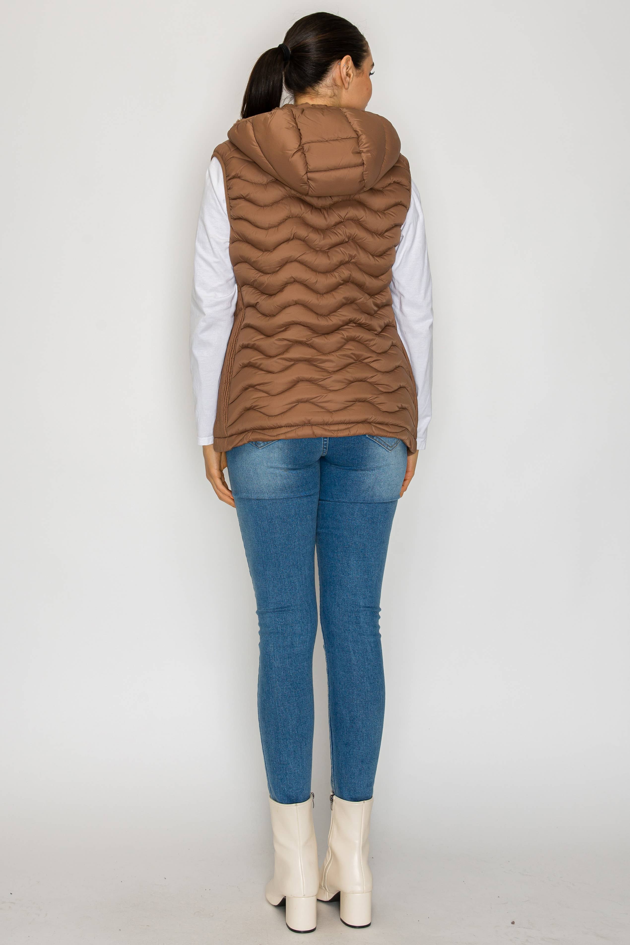 V390 Damväst med huva utan ärmar (V390) för wholesale på Faire3