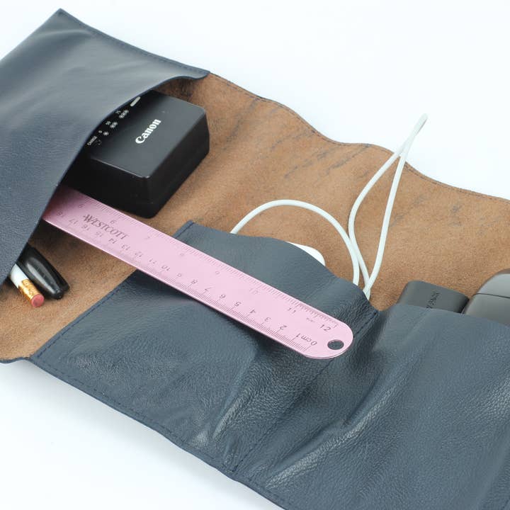 Leather Impressions Inc - Wholesale Cord Holder - Leather Roll up Cord Keeper Wrap Around Tech Case15