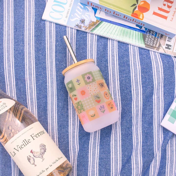 Sovende Bjorn – wholesale Drinking glass/cup – Wild and Whimsy Frosted Glass Tumbler3