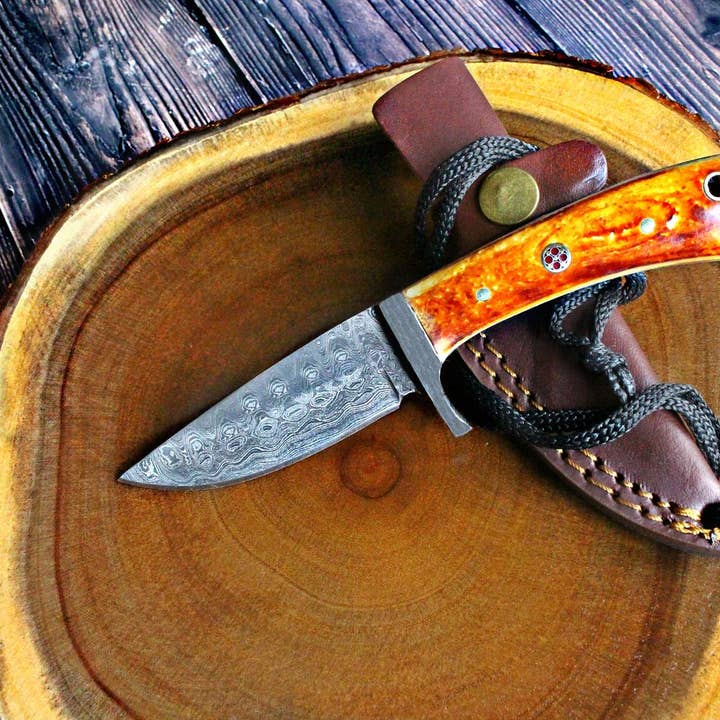 Titan International – wholesale Pocket knife/holder – Damascus Steel Fixed Blade hunting Knife with Damascus Hilt Titan Drop Point Hunter TD-077