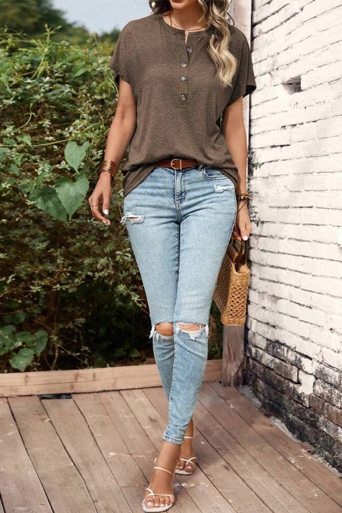 UNISHE - Wholesale T-shirt – women's - Summer Button Up V-neck Plain Short Sleeves Top ZK12844