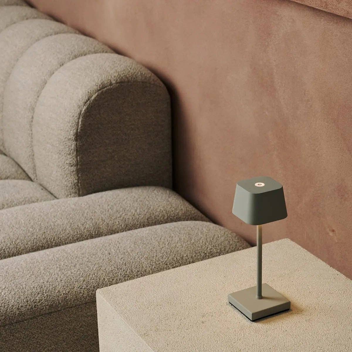 Tavellio - Wholesale Accent/Desk Lamp - Sarphati Mini Shadow Grey Cordless Table Lamp | Rechargeable via Charging Station & 3 Light Modes4