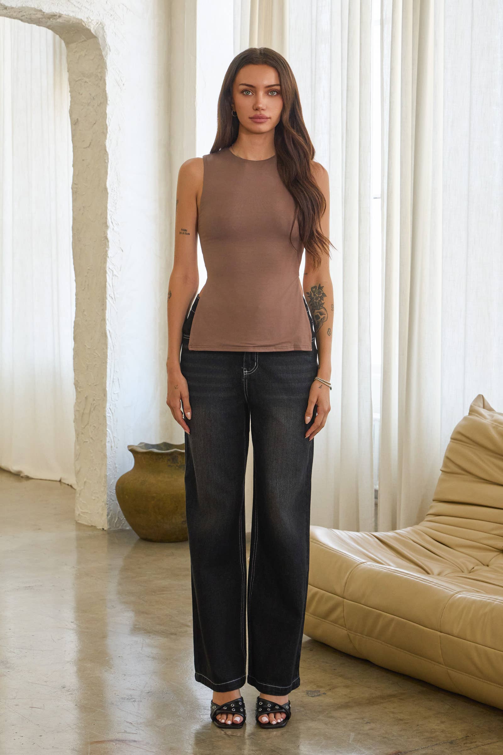 No Vacancy – wholesale Linne (Tryckt) - Dam – Mjuk ärmlös jerseytopp med öppen rygg och knytband7