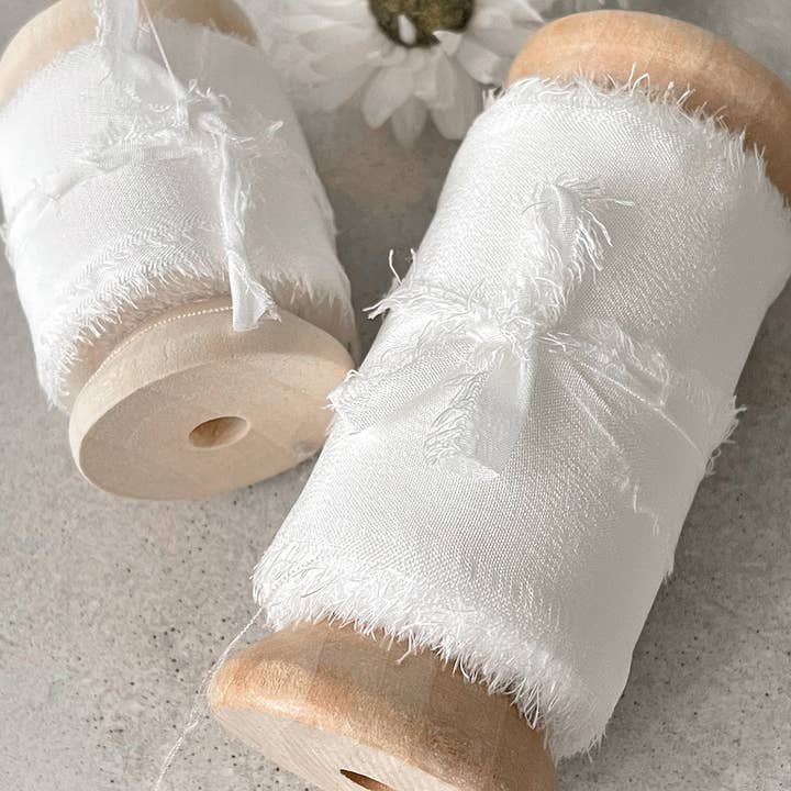 Imaginediy - Wholesale Ribbon – Gift wrapping - 50mm Silk Ribbon in White1