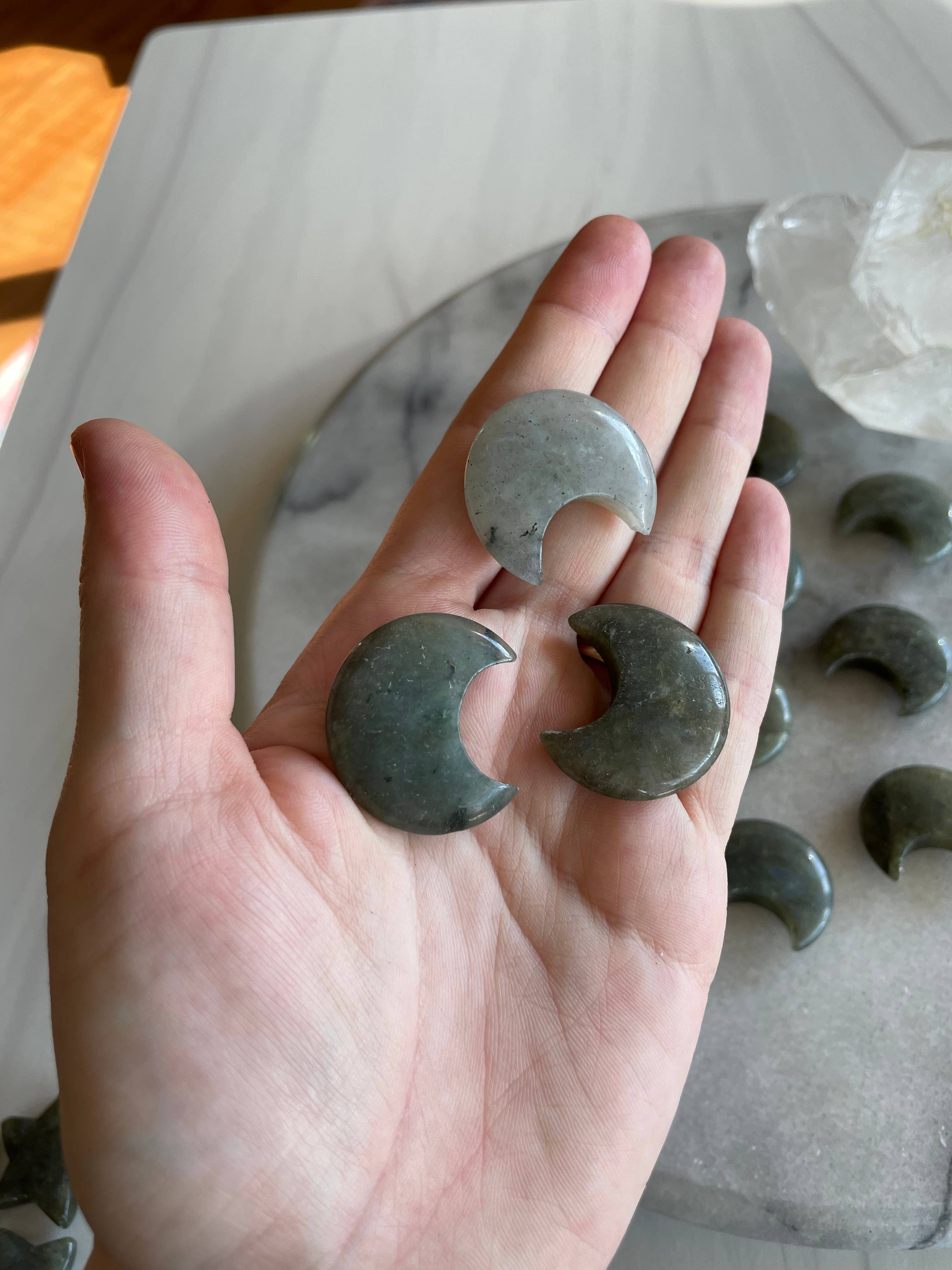 Pebble House - Wholesale Spiritual Stone/Crystal - Labradorite Moon (Crystals & Stones)2