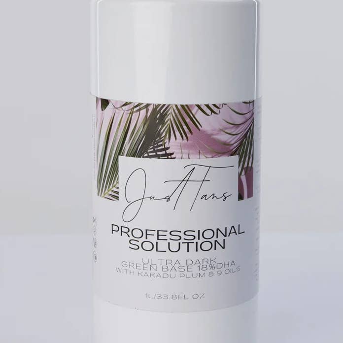 Ultra Dark Professional Mist for wholesale by Just Tans