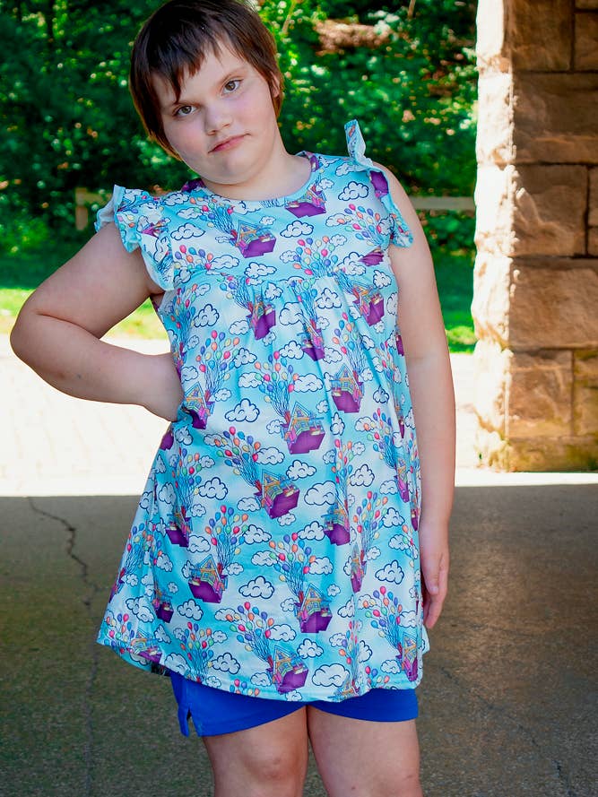 Casa Palloncino Latte Seta Svolazzare Vestito per la vendita all'ingrosso da parte di Great Lakes Kids Apparel