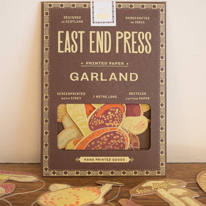 East End Press - Vendita all'ingrosso Bandierine/Ghirlande - Ghirlanda cucita con venti funghi magici3