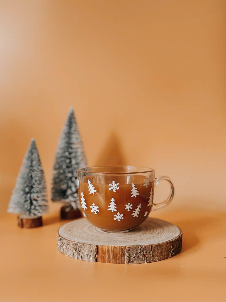 Julgran glas mugg för wholesale av Hope and Grey Creative
