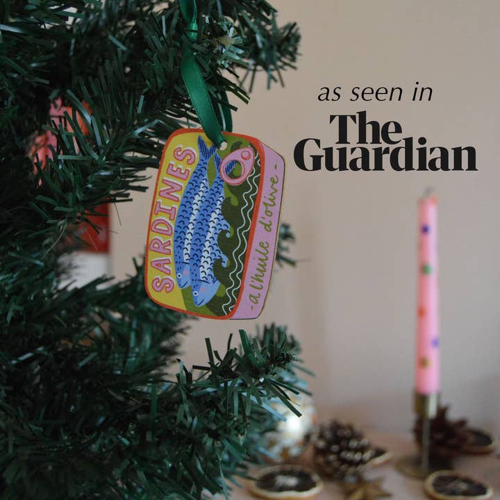 Laura Barnes Wholesale Ltd – wholesale Ornament – Sardines Christmas Decoration2