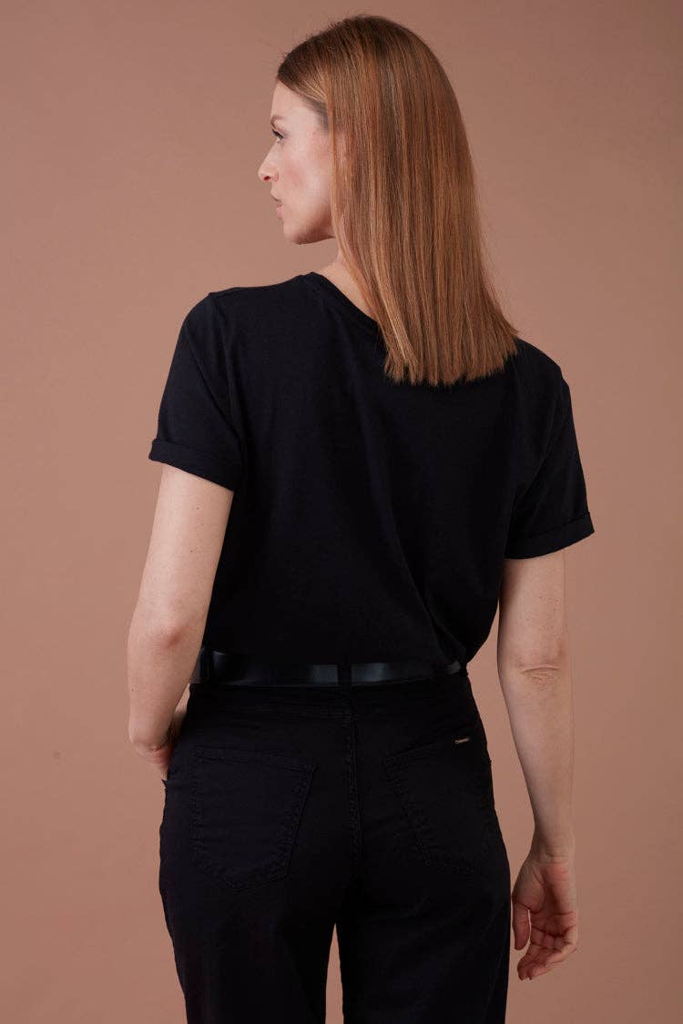 GUIMANOS - Wholesale Screen Printed T-Shirt - Women's - T-Shirt C'est LA VIE2